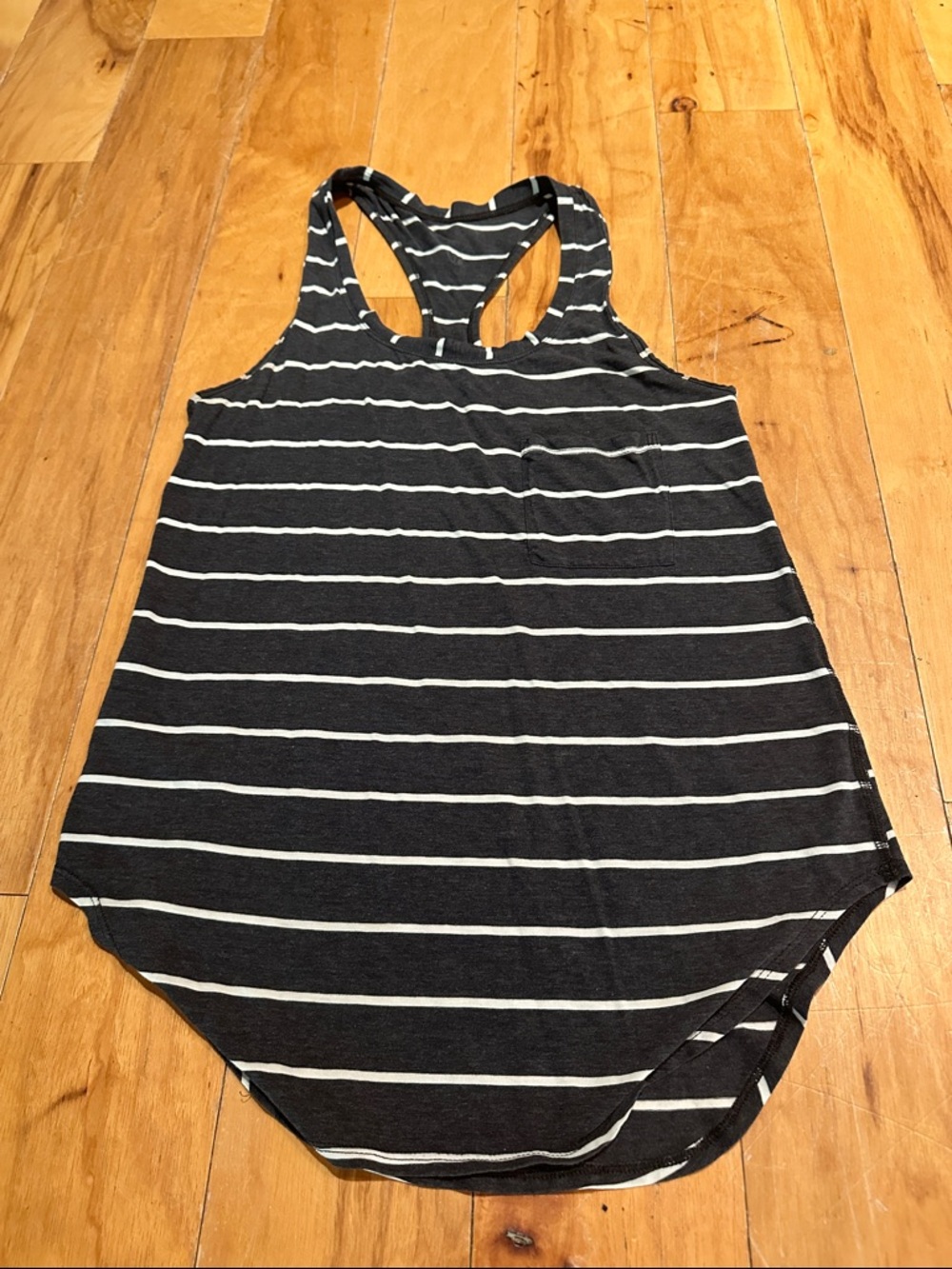 Lululemon Striped Racerback Tank Top in Black and White- size small 4